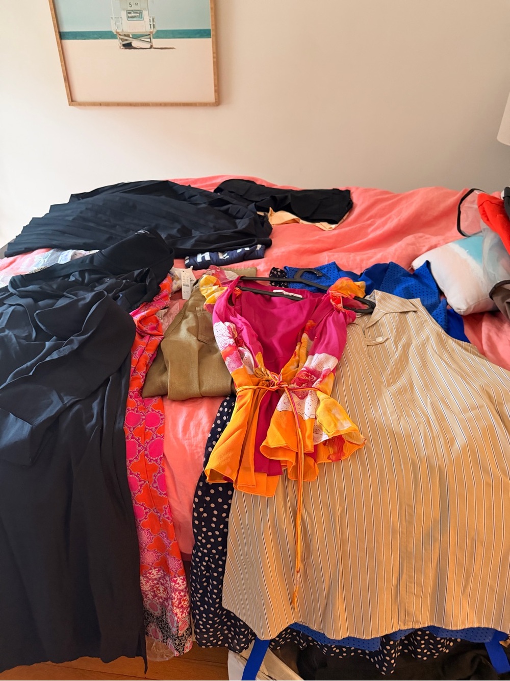 20 items of women’s clothing